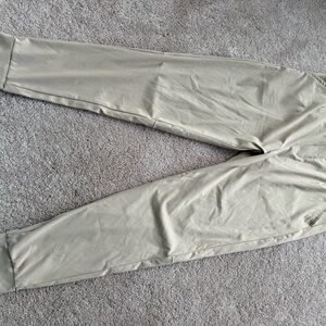 Men’s Baleaf Joggers size M